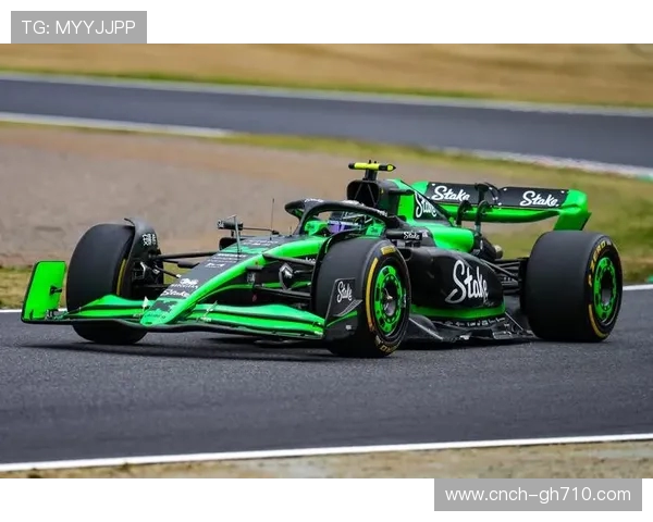 《重返赛道挑战极速驾驶索伯车队中国上海大奖赛游戏全新体验》